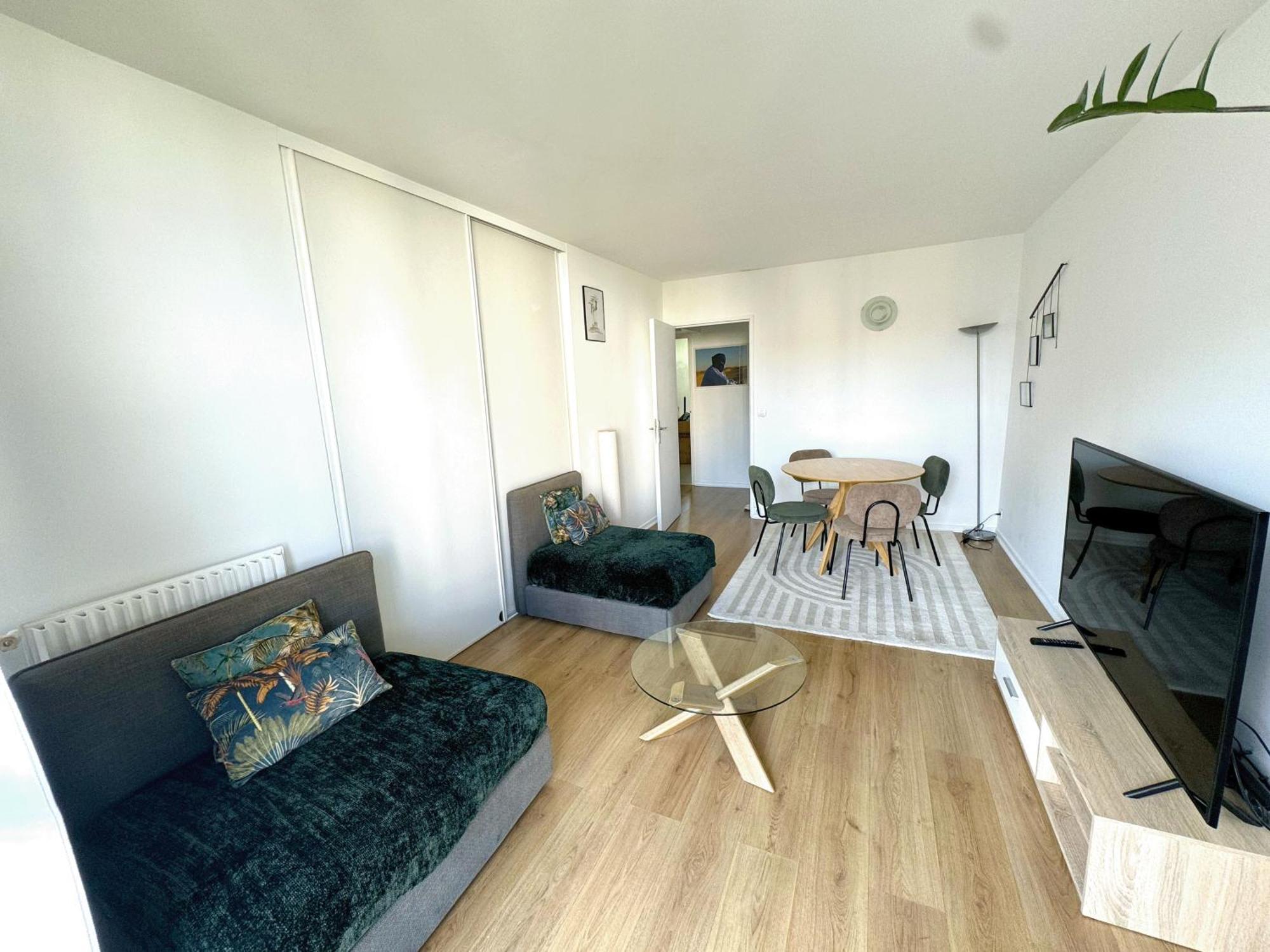 L'Ecrin De La Mairie Apartment Colombes  Exterior photo